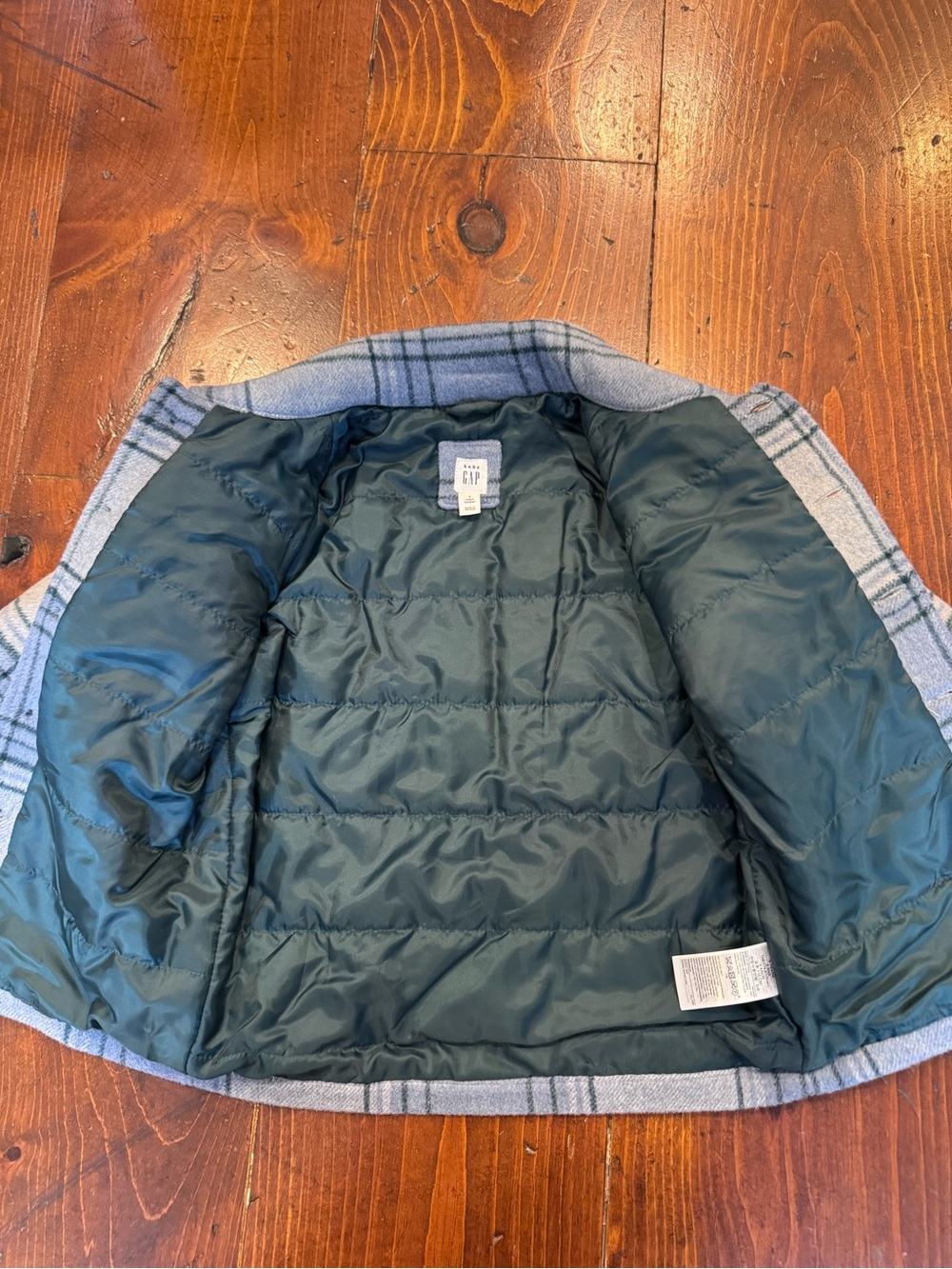Baby GAP Plaid Blue, Gray and Green Shacket. Size 5T, Fall vibes - Picture 4 of 8
